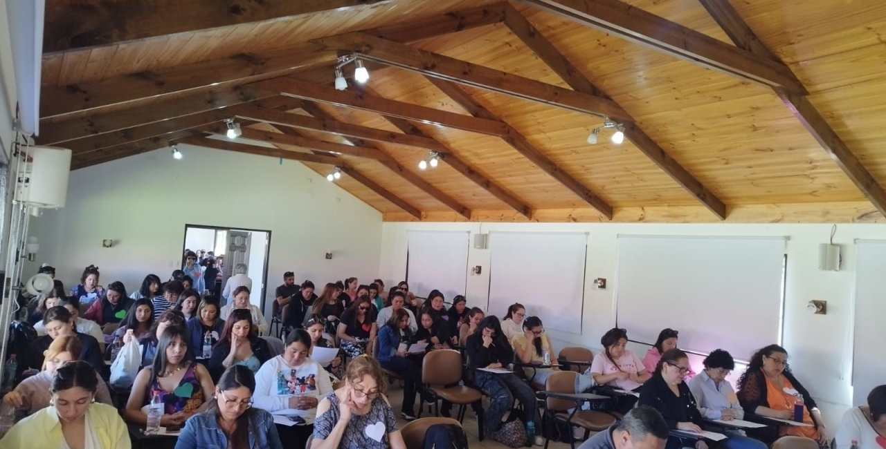 Los funcionarios/as participaron en un retiro de fin de año con la Hna. Francisca